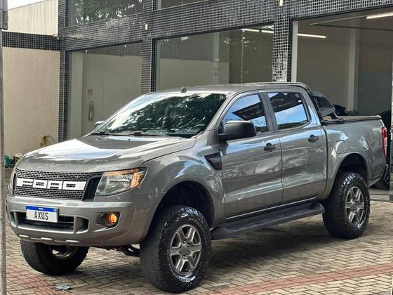 FORD RANGER 2.5 XLS 4X2 CD 16V FLEX 4P MANUAL FORD RANGER 2.5 XLS 4X2 CD 16V FLEX 4P MANUAL